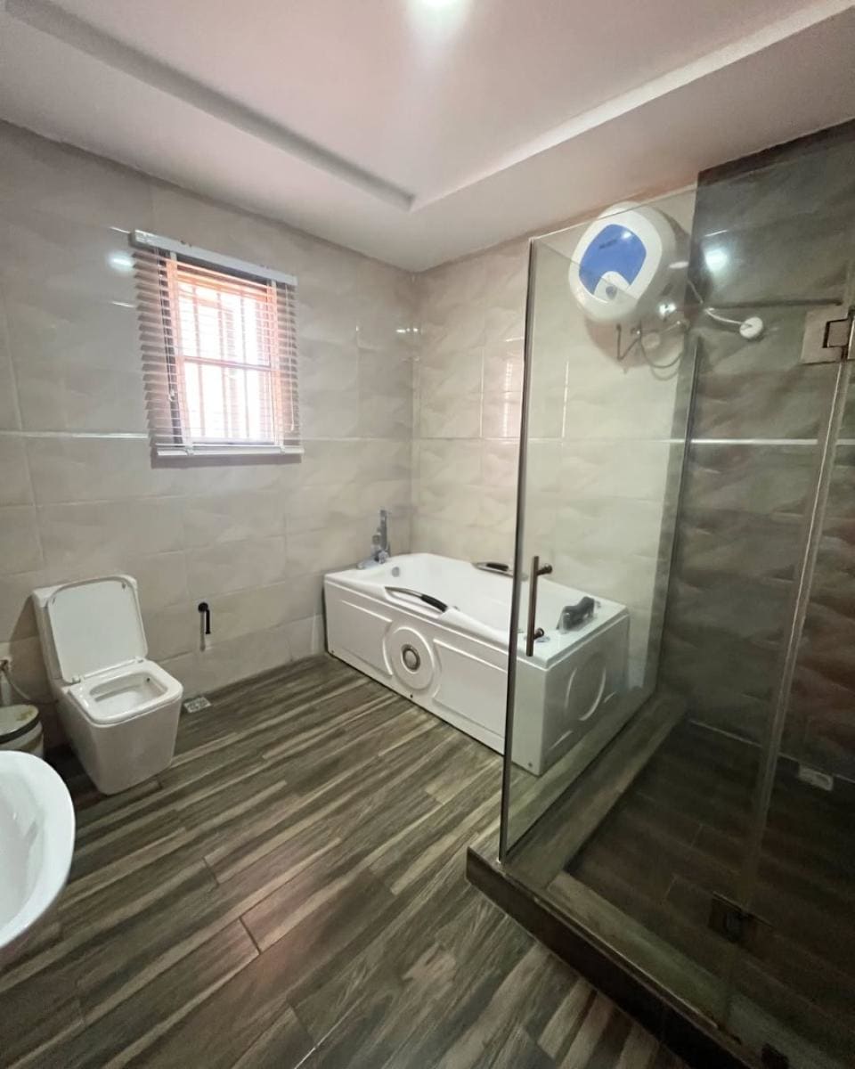 5-bedroom rental in Ikoyi — photo 6