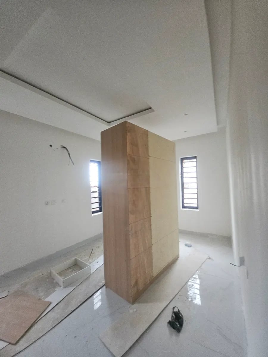 2-bedroom rental in Ikate Elegushi — photo 1