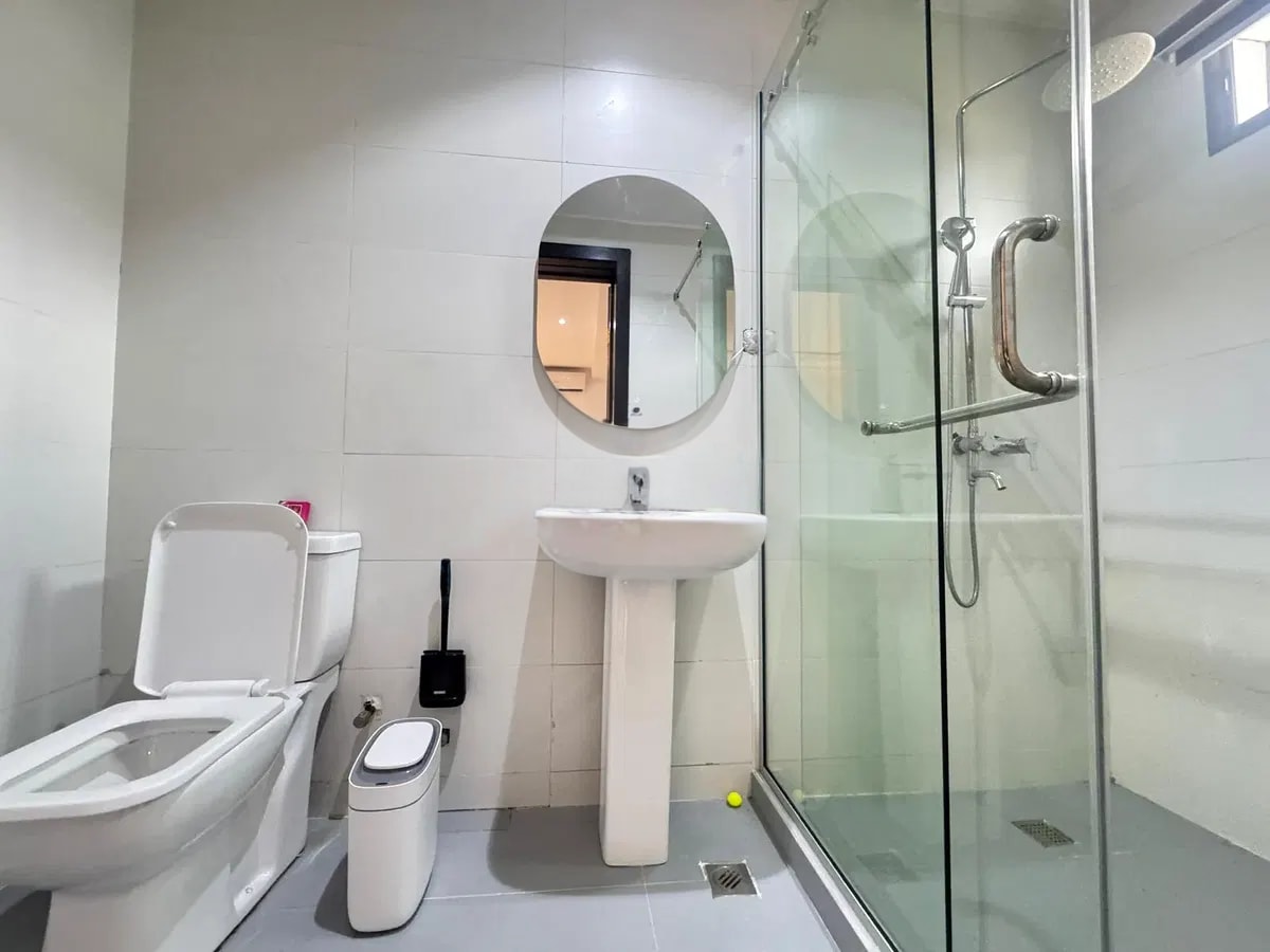 2-bedroom rental in Ikate — photo 2