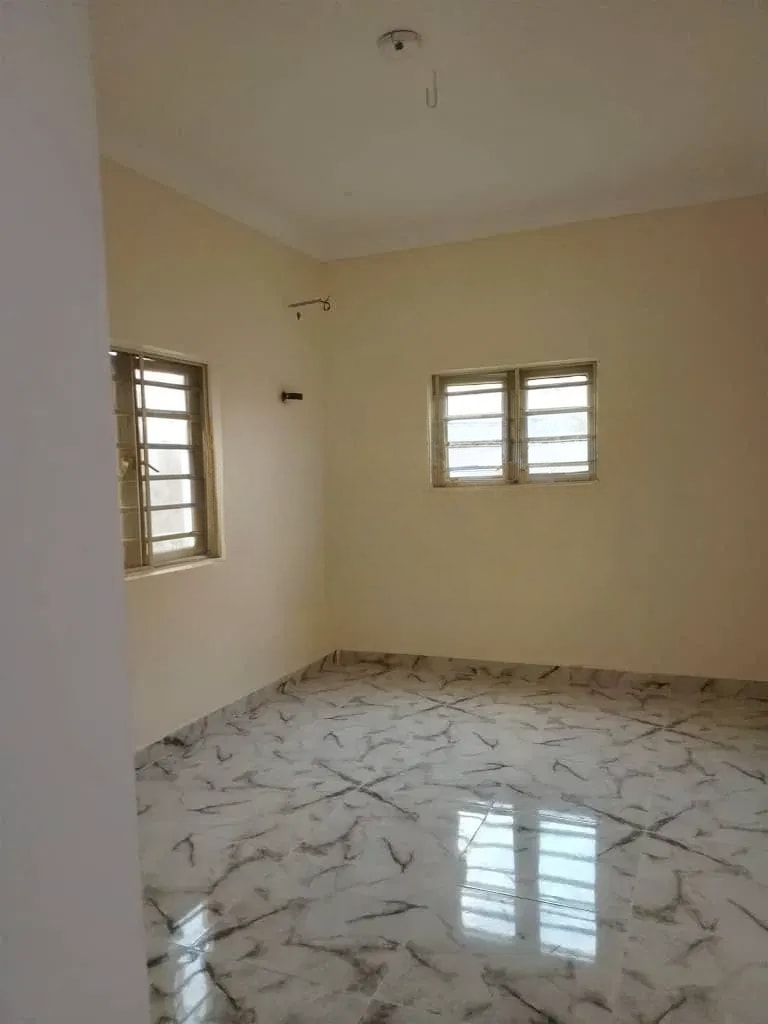 2-bedroom rental in Lakowe — photo 6