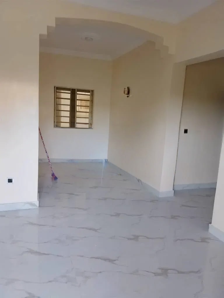 2-bedroom rental in Lakowe — photo 5