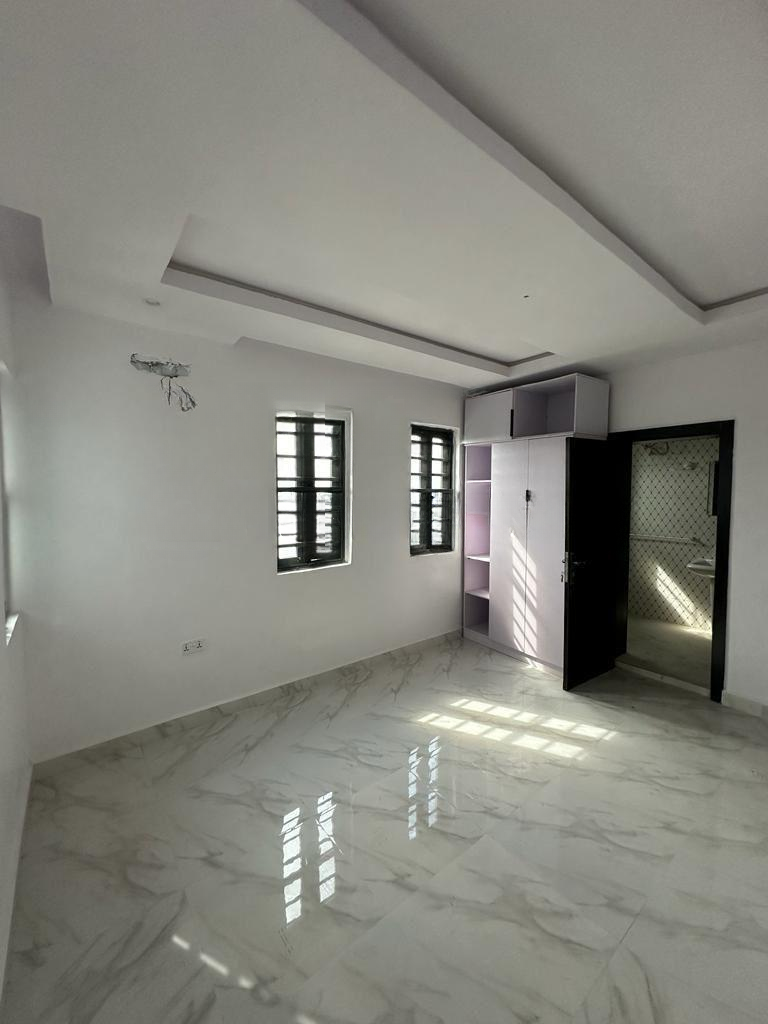 2-bedroom rental in Lekki — photo 3