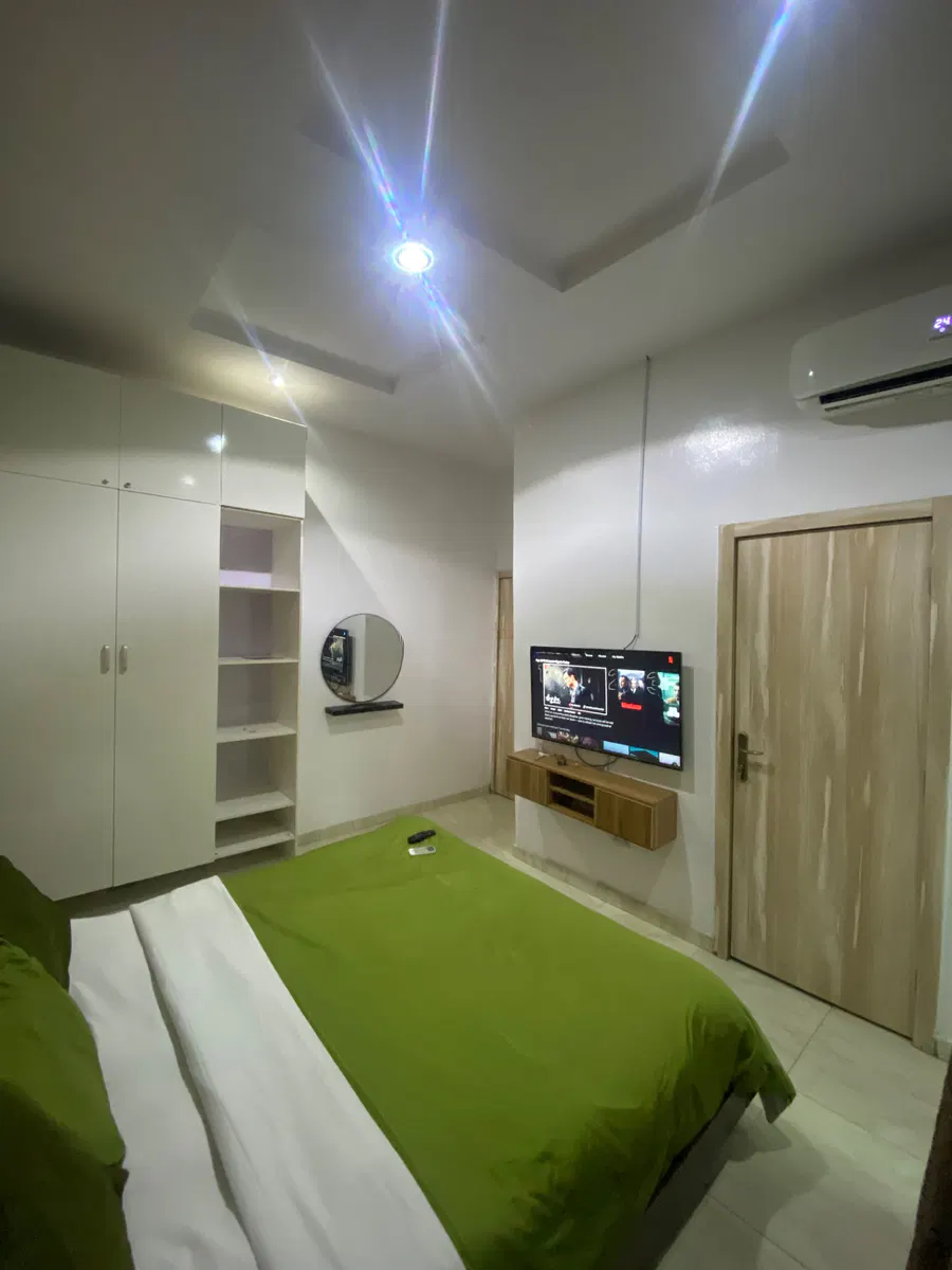 1-bedroom rental in Lekki Phase 2 — photo 2