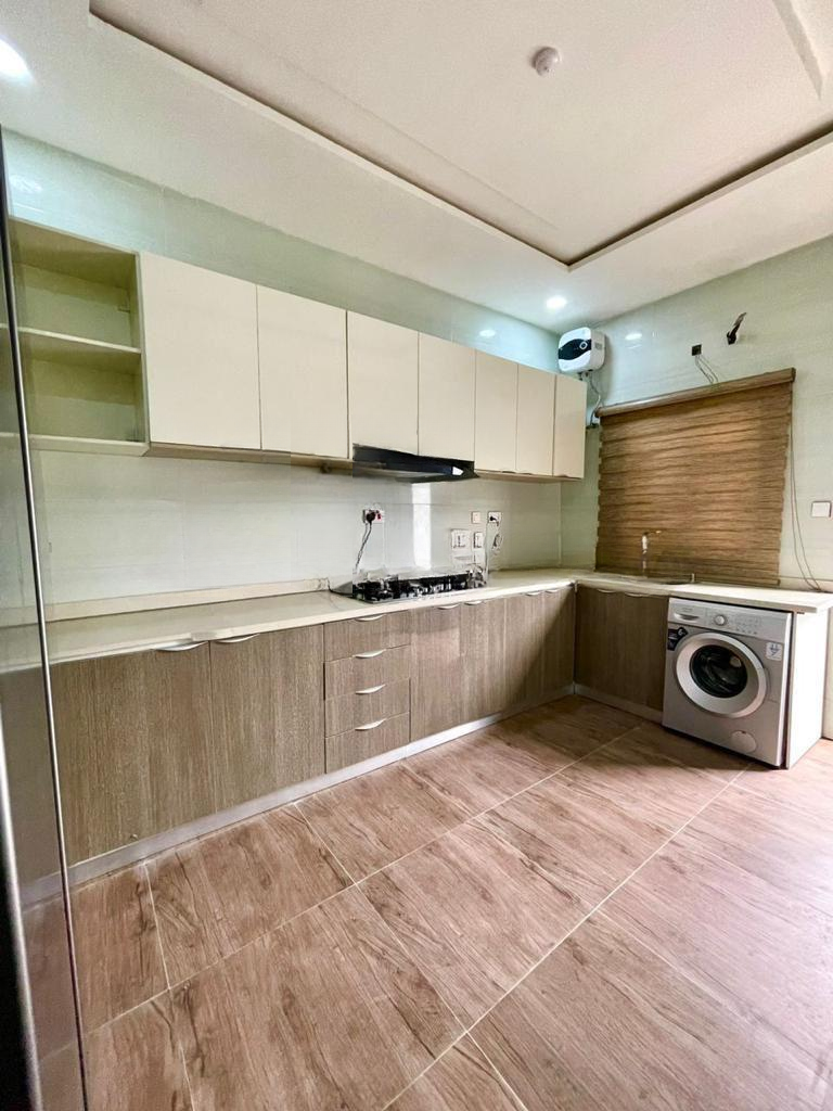 4-bedroom rental in Lekki — photo 4