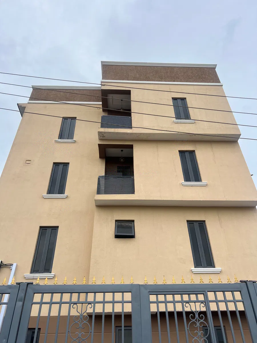 2-bedroom rental in Akoka — photo 1