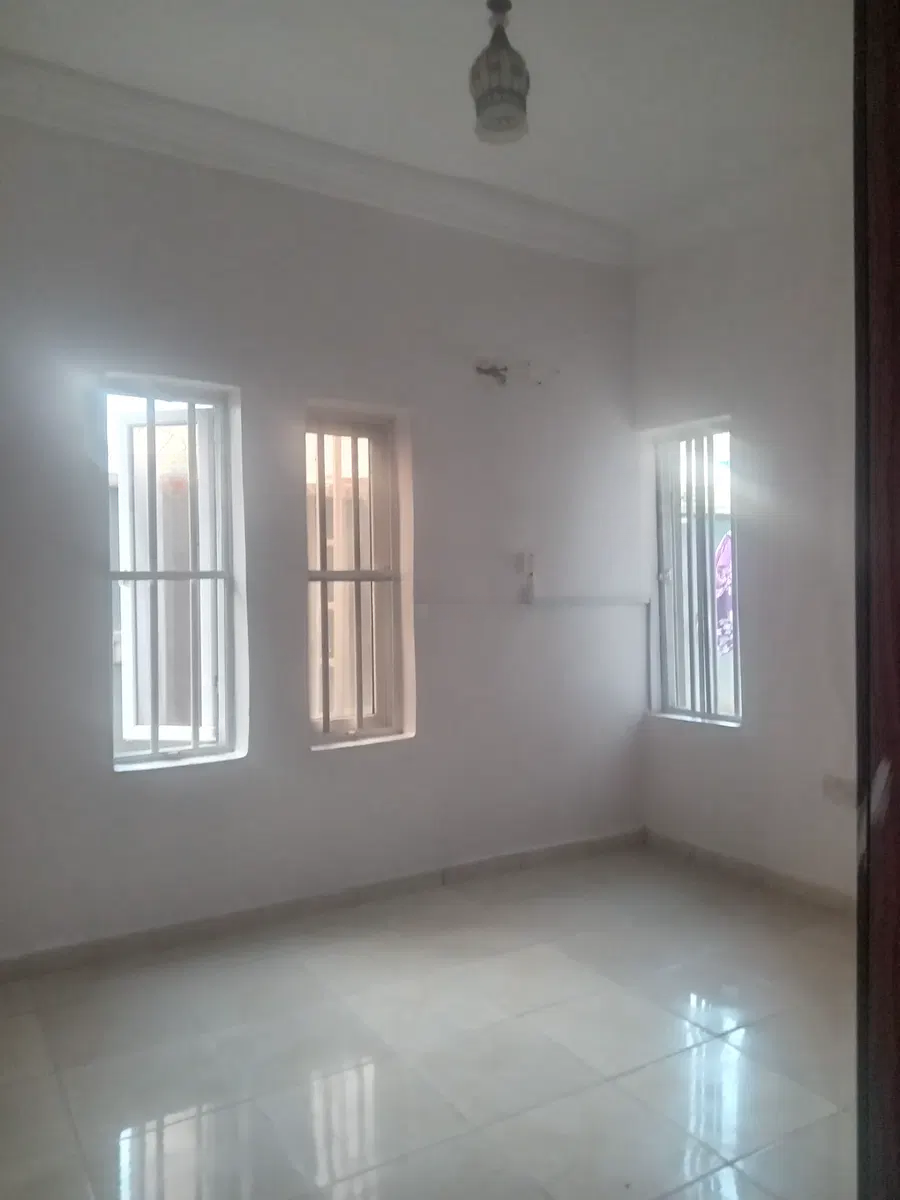 2-bedroom rental in Badore — photo 3