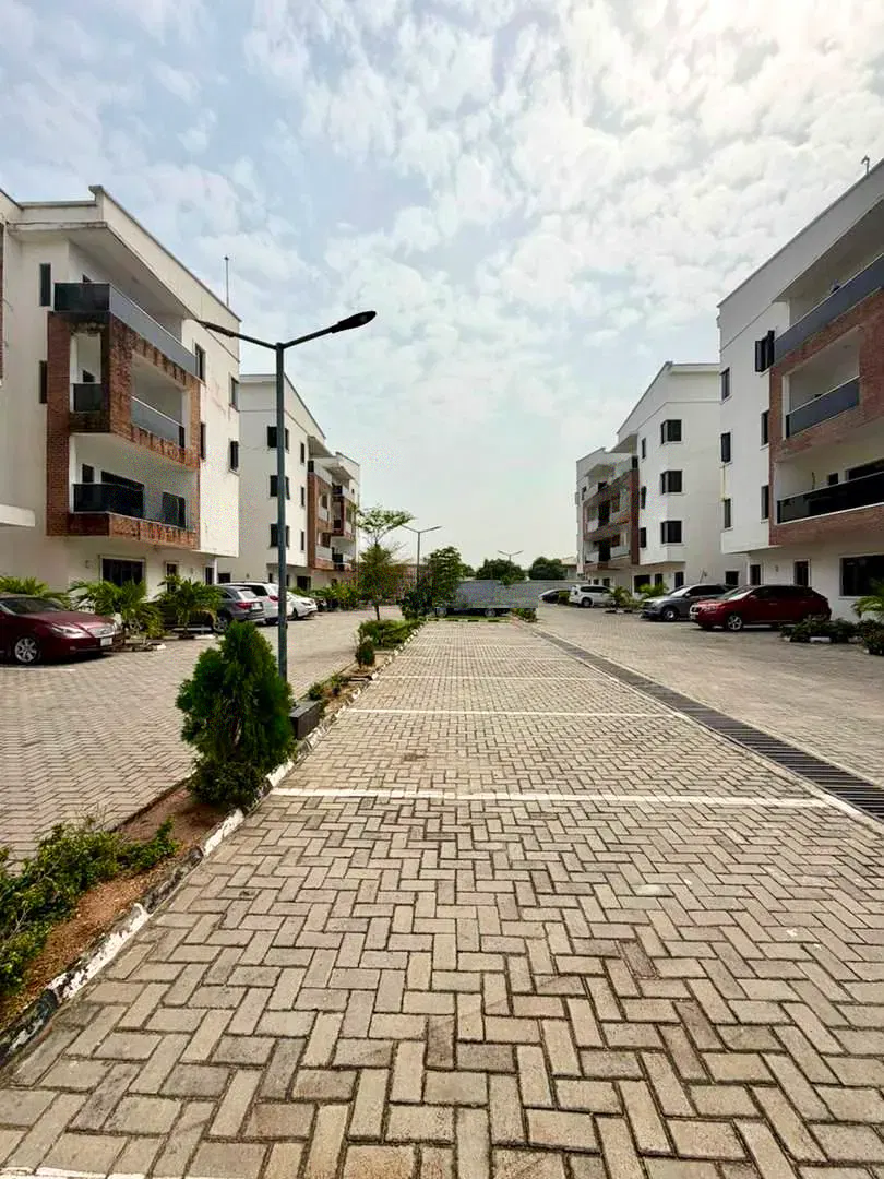 3-bedroom rental in Lekki — photo 1