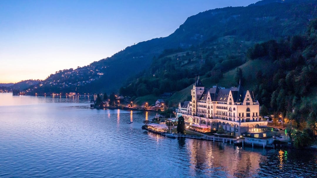 Park Hotel Vitznau, un havre de paix au bord du lac de Lucerne - Hôtels - vue panoramique