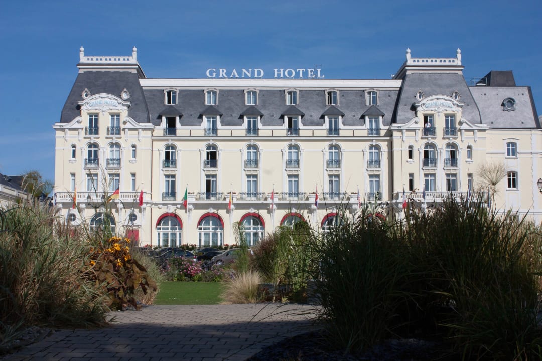 Le Grand Hôtel Cabourg - MGallery, un témoin de l'élégance Belle Époque au bord de la mer