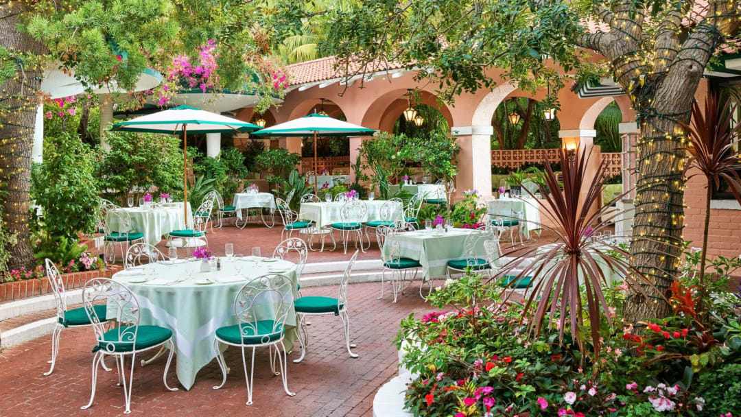 The Beverly Hills Hotel: Hollywood’s Pink Palace for Those in the Know - Hotels - panoramic view