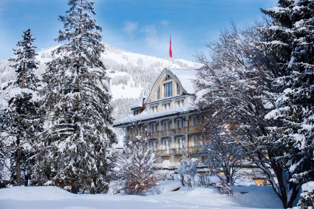 Le Grand Bellevue, refuge alpin emblématique de Gstaad - Hôtels - image principale