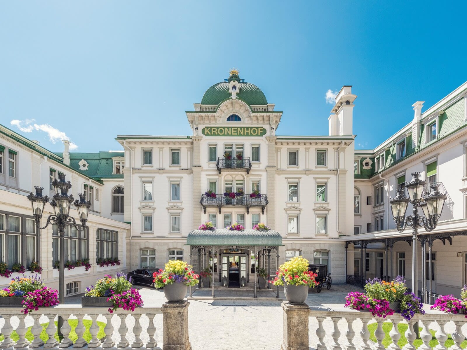 Grand Hotel Kronenhof, un luxe classé au cœur de Pontresina - Hôtels - image principale