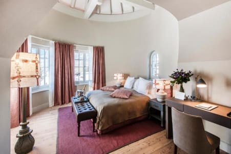 Le Grand Bellevue, refuge alpin emblématique de Gstaad - Hôtels - image de gauche