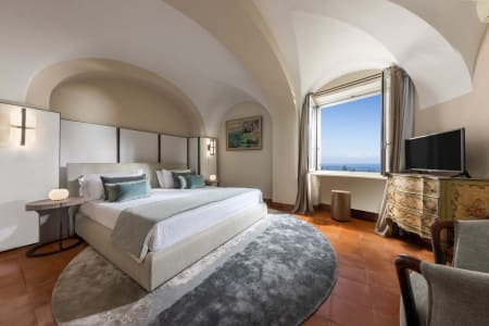 Villa Castiglione : La reine de Capri - Villas et chambres d'hôtes - image de droite