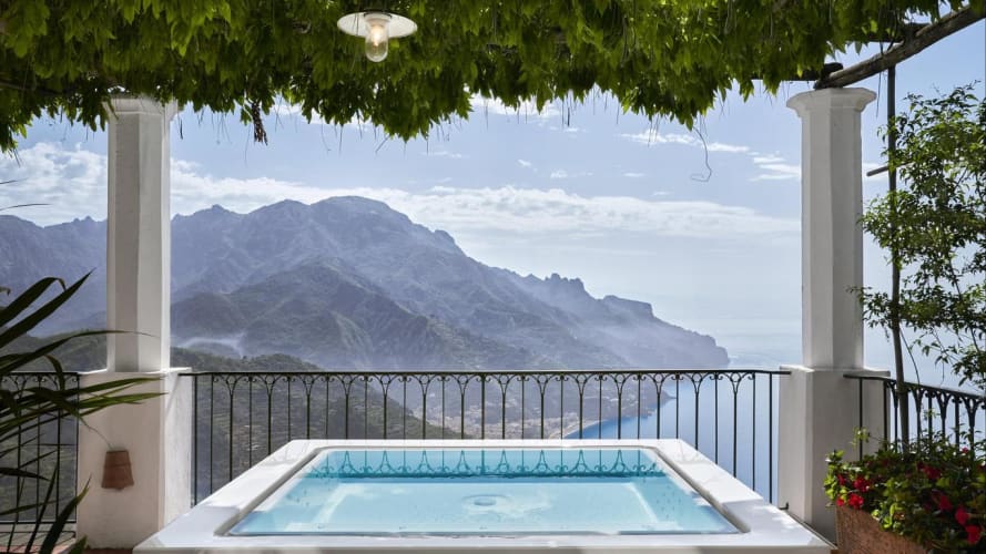 Palazzo Avino, un ancien palais noble du XIIe siècle sur la côte amalfitaine - Hôtels - vue panoramique