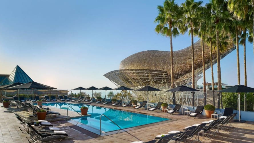 Hotel Arts Barcelona, un emblème de verre et acier face à la Méditerranée - Hôtels - vue panoramique
