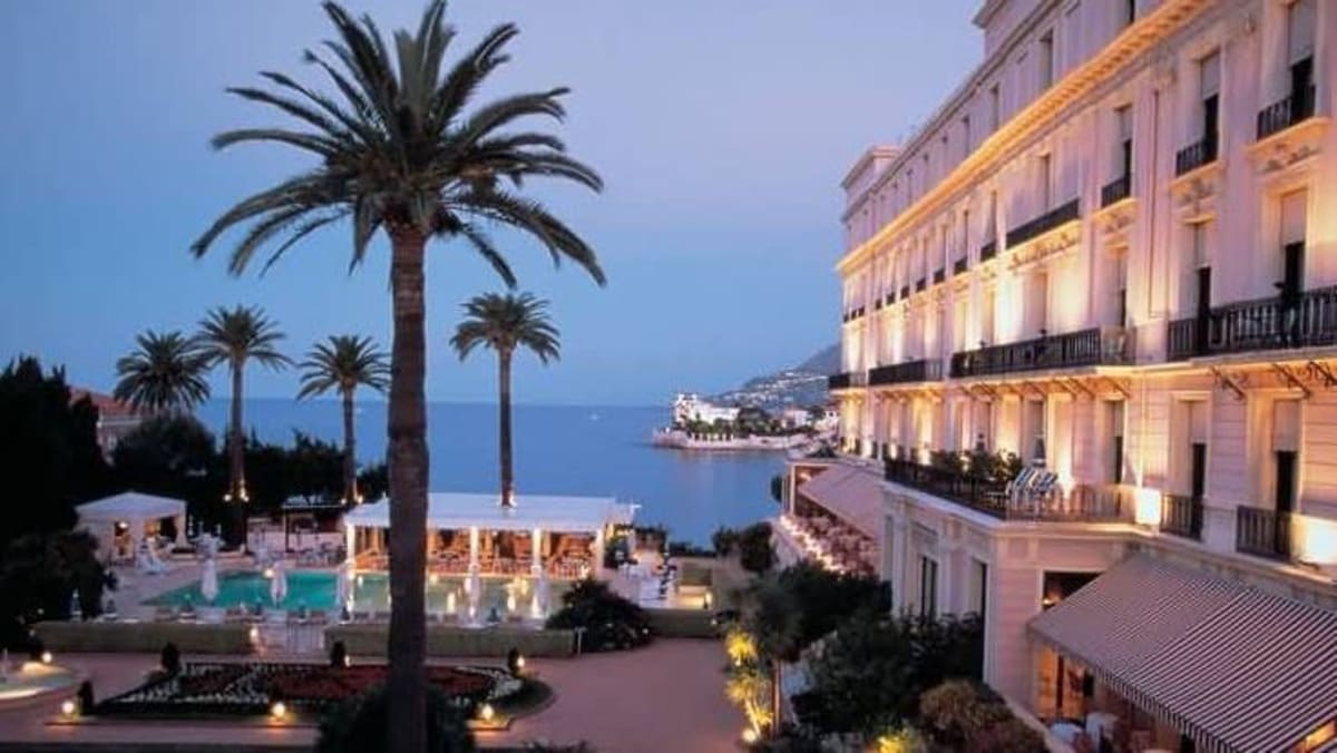 Royal Riviera, un hôtel cinq étoiles avec vue sur la Méditerranée - Hôtels - image principale