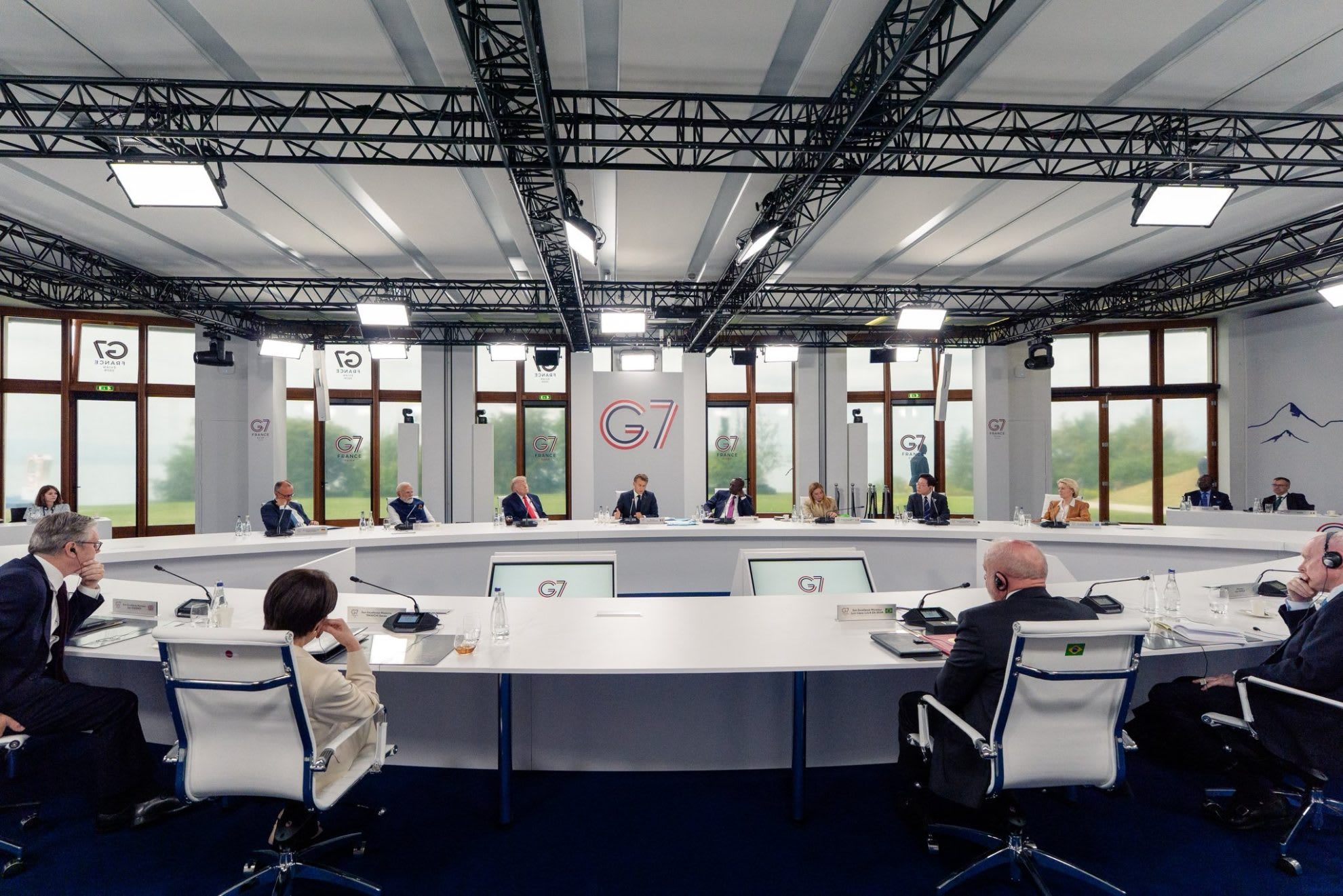 World leaders at G7