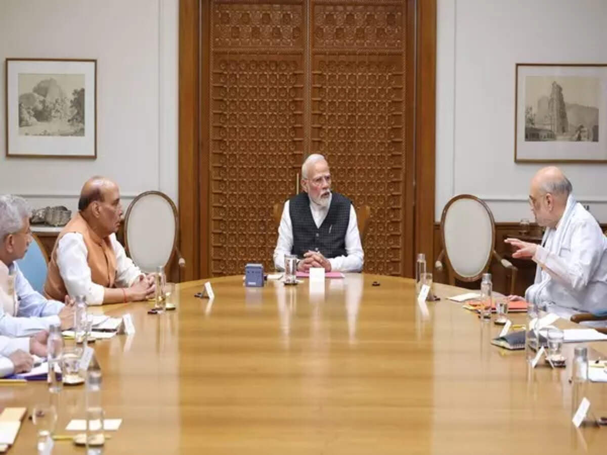 Cabinet meeting to focus on policy reforms