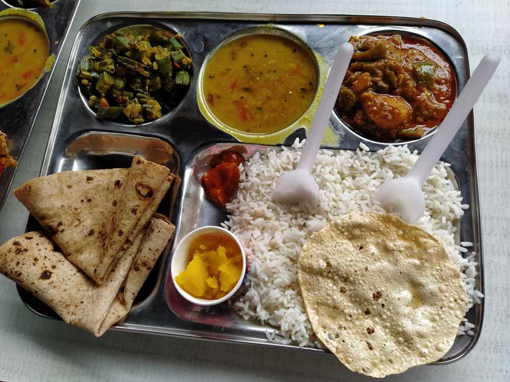 A college canteen serving healthy food options to students.