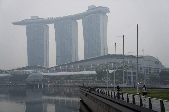 A hazy skyline in Singapore due to forest fires in Indonesia.