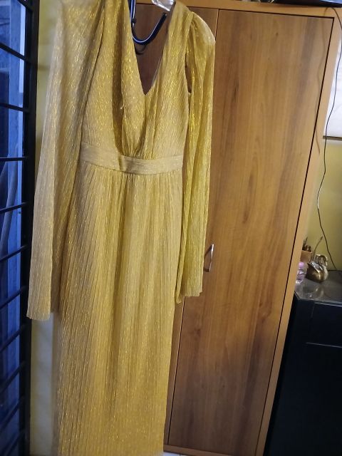 Vestido Largo Brillante Color dorado