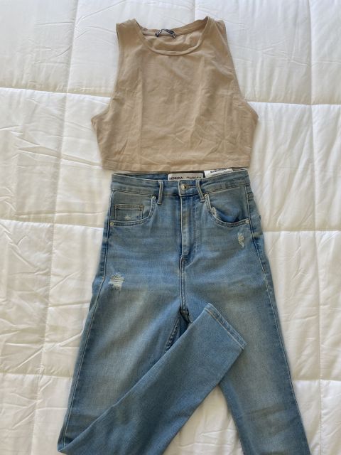 Conjunto de Top y Jeans Bershka Talla 24