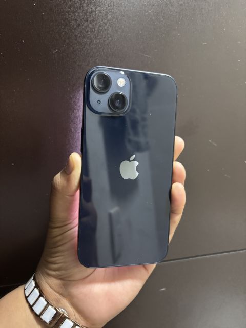 iPhone 13 - 128GB - Color azul marino- nuevo