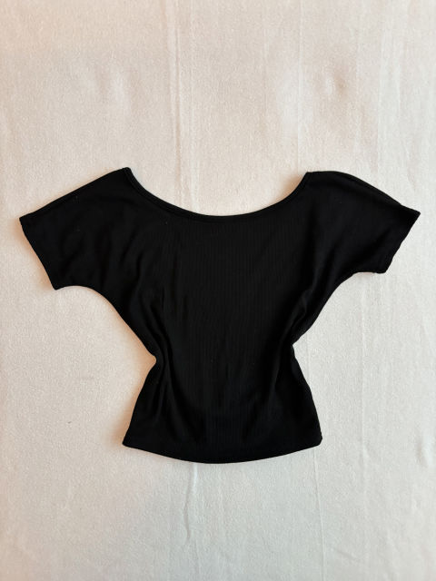 Playera Negra con espalda descubierta Dazy XS