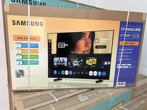 Televisor Samsung Crystal UHD 50" U7900F - Modelo 2025