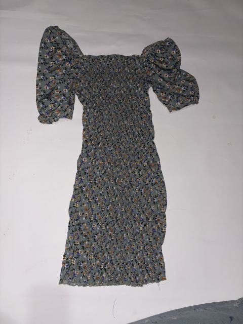 Vestido Floral Ajustado