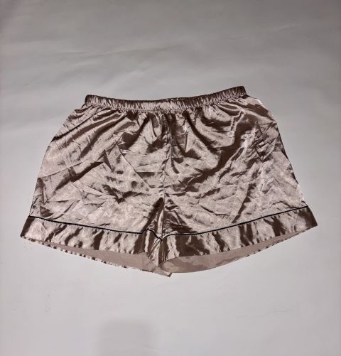 Shorts de Seda Rosa Talla M