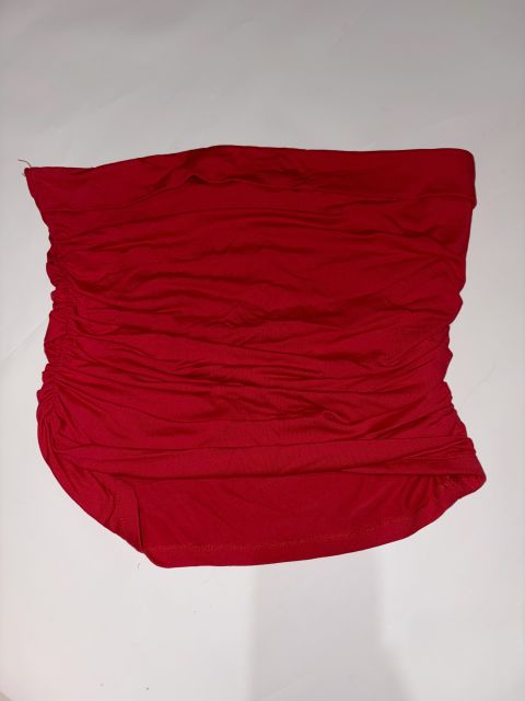 Top rojo Stradivarius en buen estado
