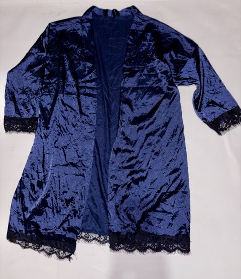 Bata de dormir de Satén Azul con Encaje