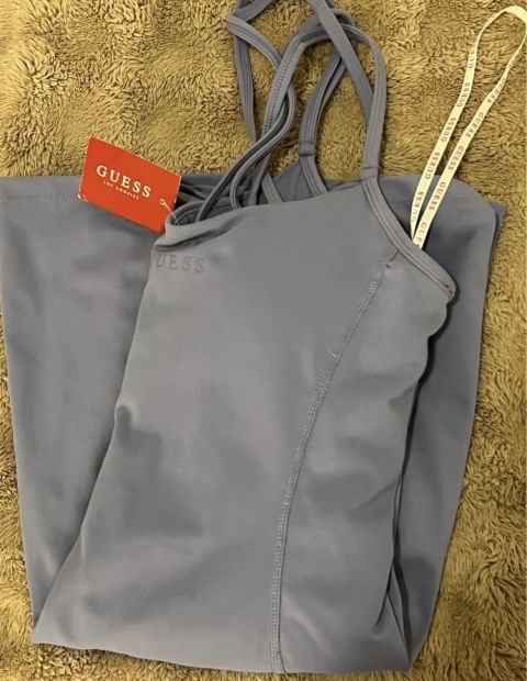 Vestido Deportivo Guess