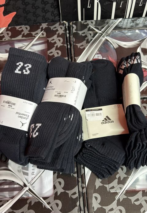Paquete de Calcetas Jordan y Adidas - pack de 3 nuevas / originales
