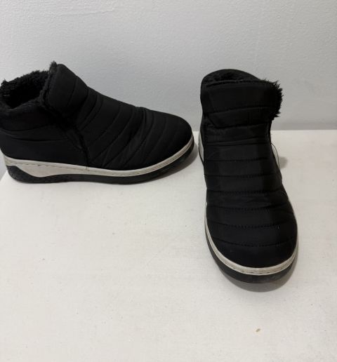 Botines de Invierno Negras con forro de peluche en interior