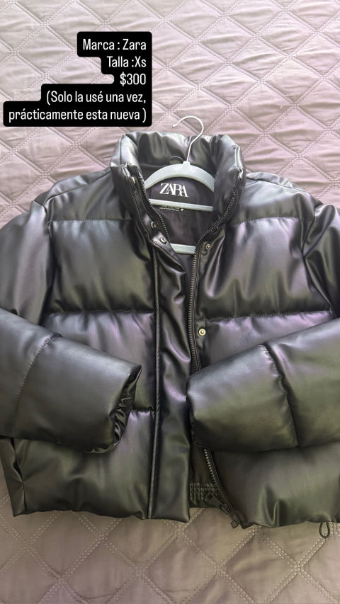 Chamarra Zara XS Prácticamente Nueva