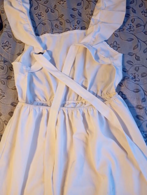 Vestido blanco con tirantes