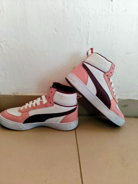 Tenis Puma de Dos Colores (Rosa y Blanco) y Tenis Puma Blancos