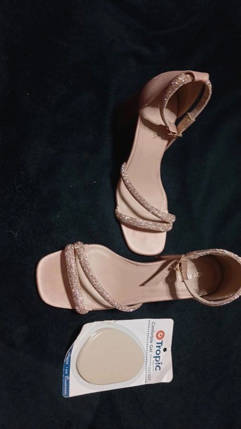 Zapatillas 4½
