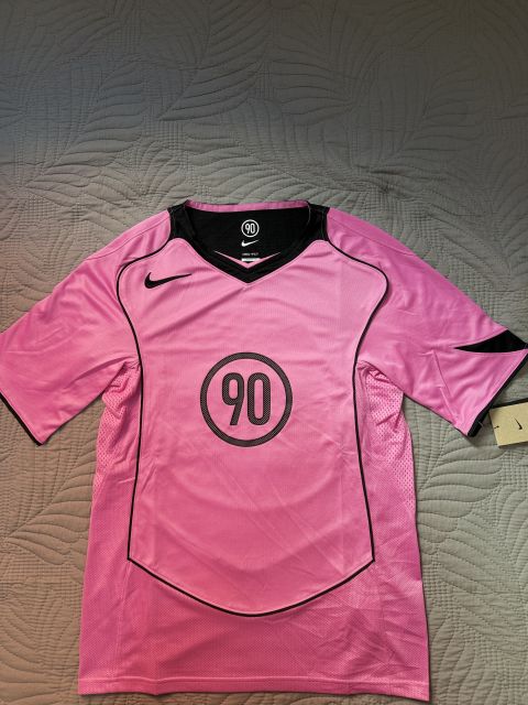 Playera Nike Total 90 Rosa NUEVA Y ORIGINAL 