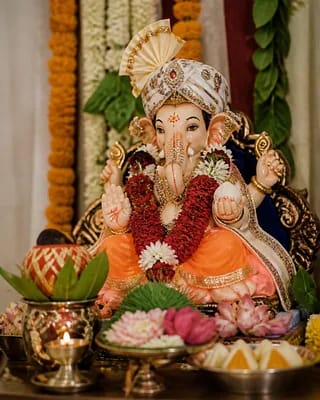 Vakratunda Sankashta