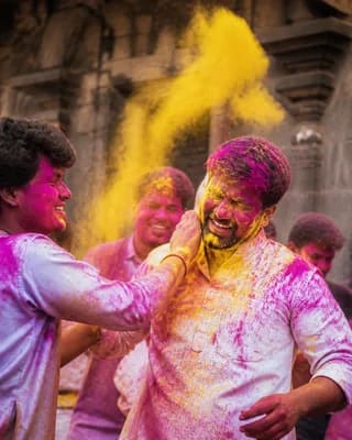 Holi