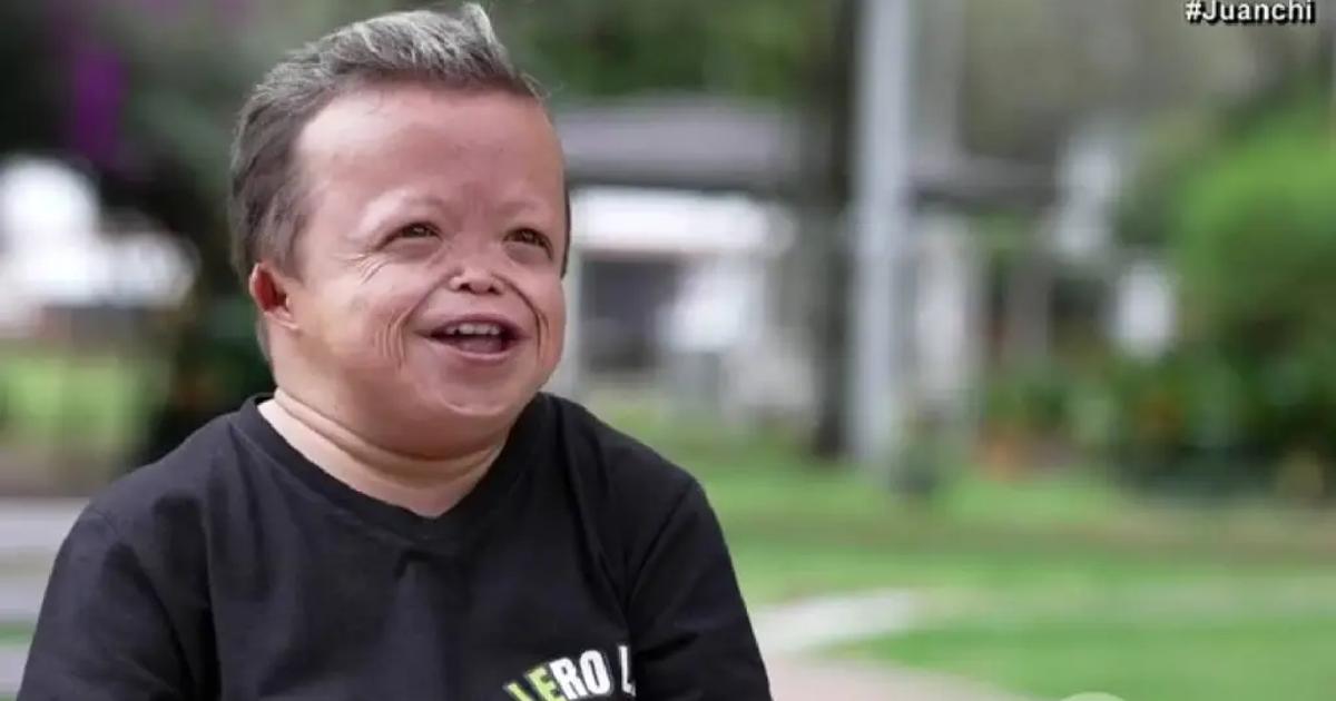 Historia Real: Juanchi, el tiktoker de 89 cm que se volvió gigante gracias a las redes.