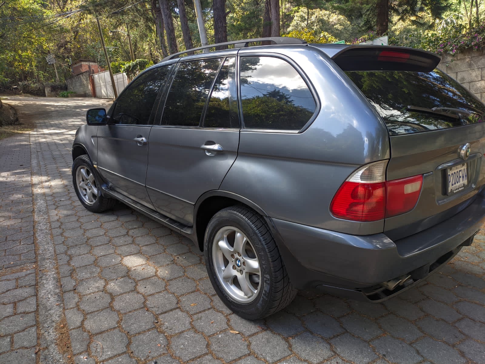 Bmw E53 2004 — foto 4