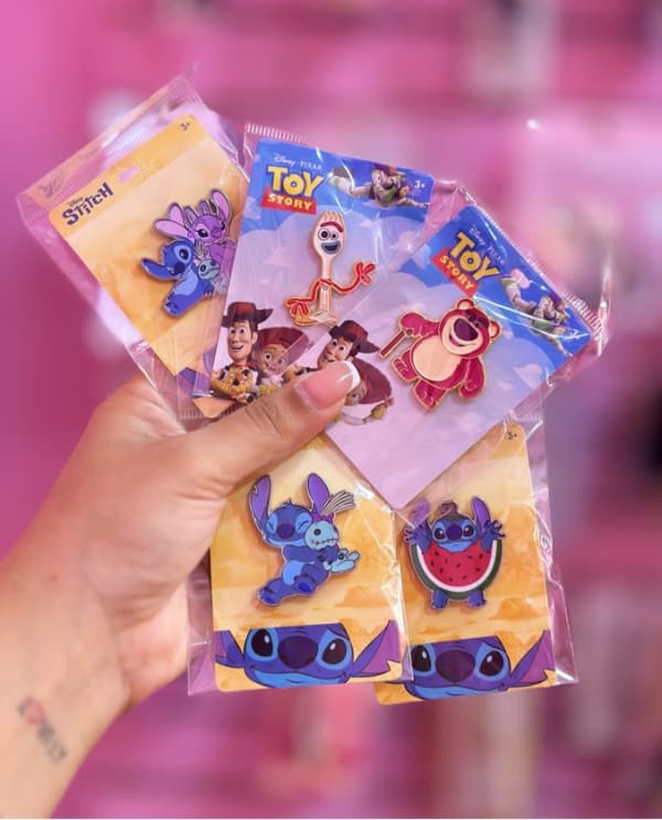 Pin disney  