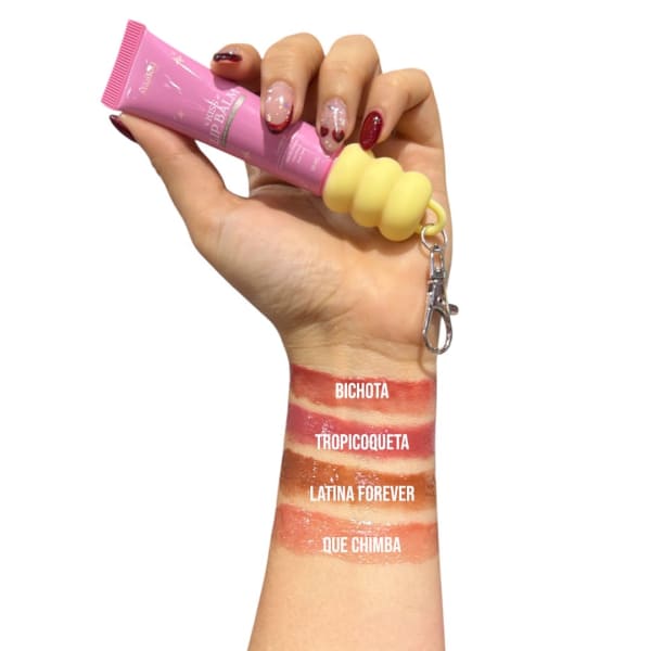 KISS BALM CON LLAVERO MAJIKAL