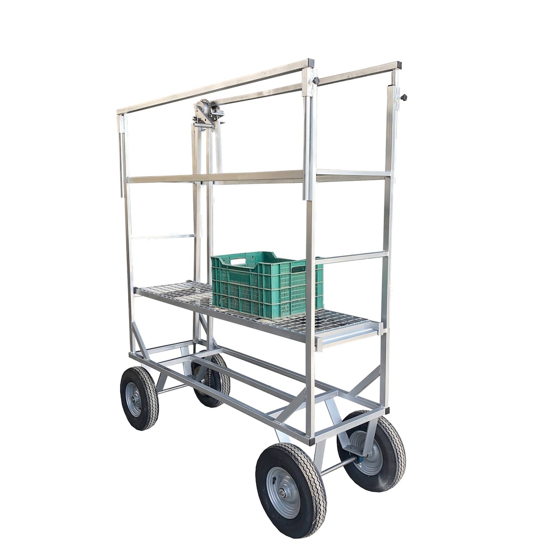 Carro andamio para colgar perchas, trabajar tomate o culaquier uso disponible.