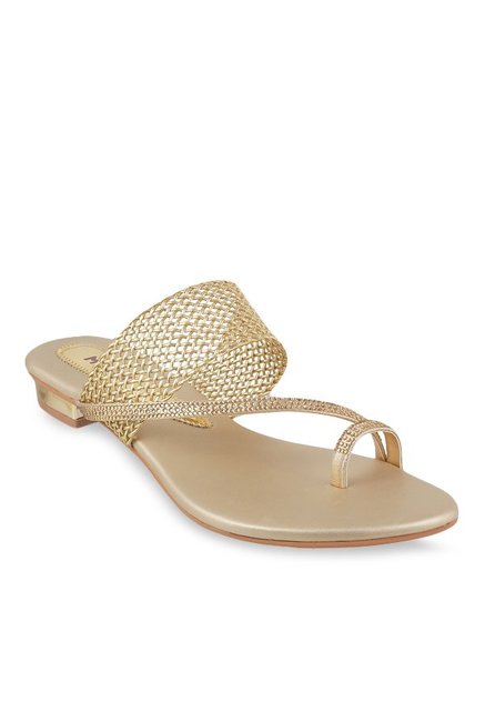 Mochi Golden Toe Ring Sandals Price in India